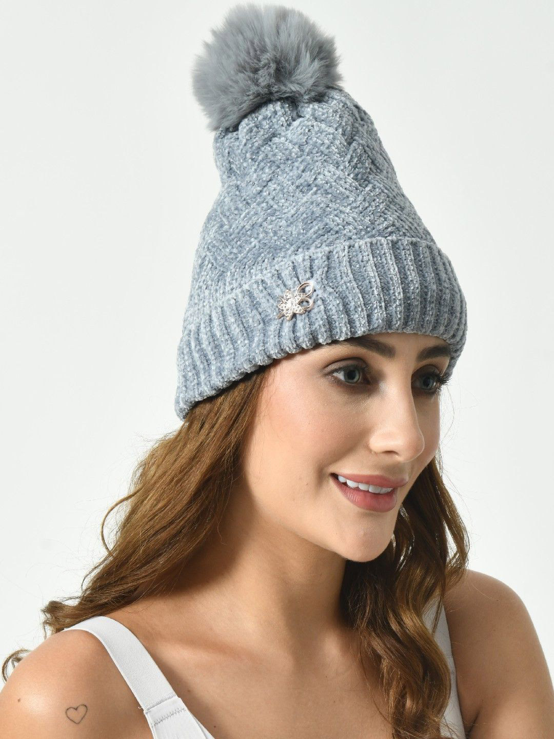 PIFTIF Women Warm Velvet Woollen Beanie With Pom Pom