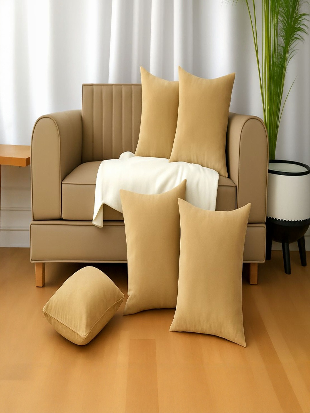 INDHOME LIFE Beige 5 Pieces Velvet Square Cushion Covers