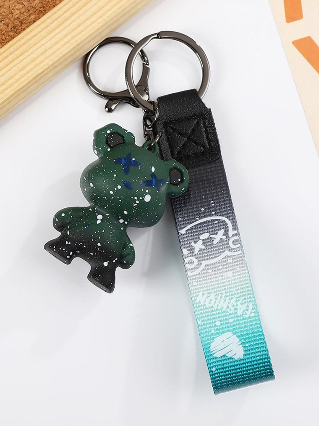 Gopalvilla 3D Starry Sky Color Gradient Dragon Bear Shaped Keychain With Belt
