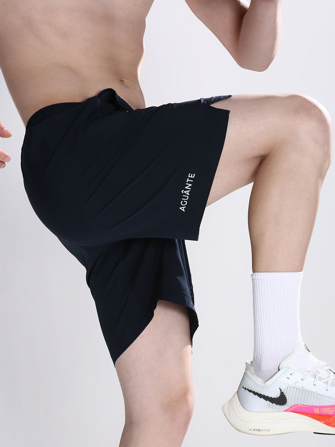 AGUANTE Quest Dynamic Men Regular Fit Mid-Rise Sports Shorts