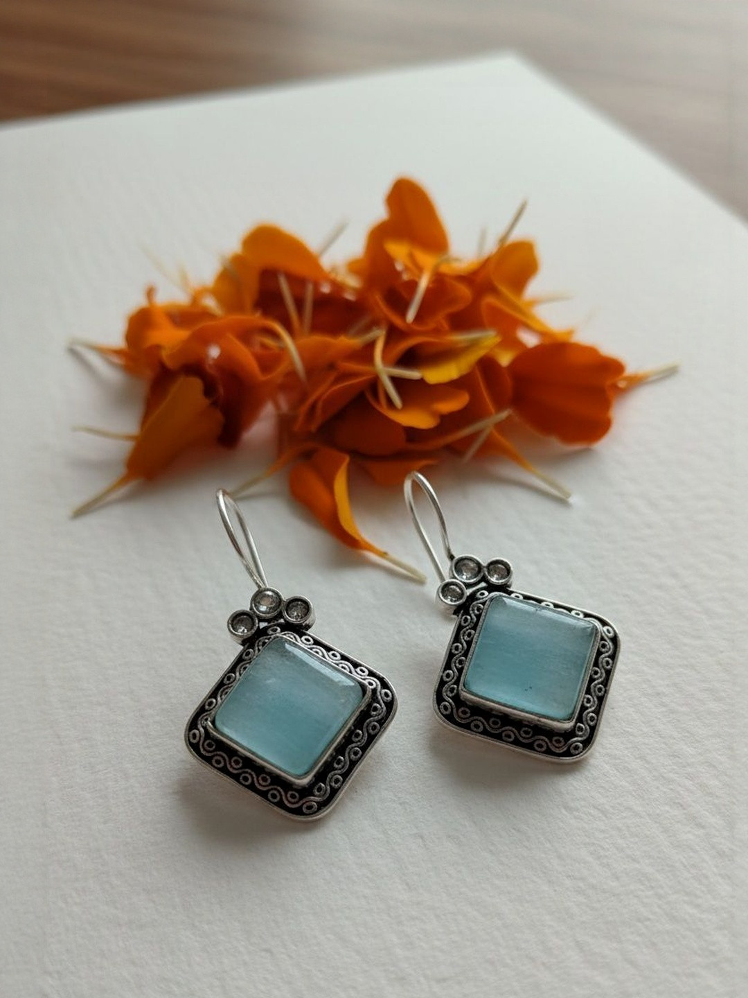 AOLLY Silver-Plated Artificial Stones Studded And Beaded Square Drop Earrings
