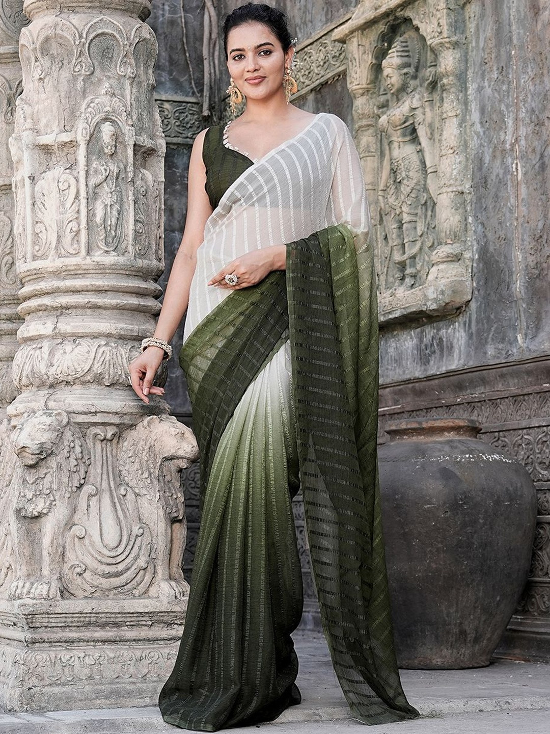 GHAN SALS R_JATIN Ombre Dyed Baluchari Saree with Blouse Piece