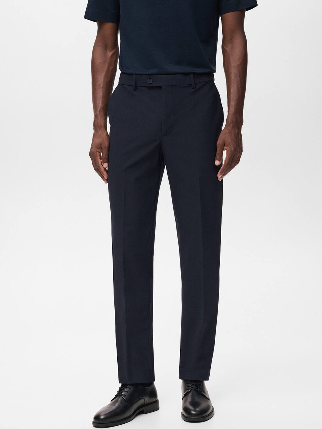 MANGO MAN Solid Slim Fit Trousers With Thermolite  Technology