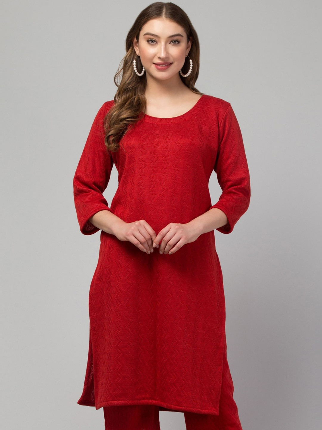 CROWN KING Women Solid Round Neck Three-Quarter Sleeves Side Slits Kurti