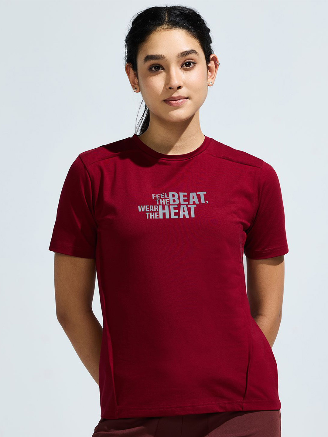 DOMIN8 WOMEN PRINTED ROUND NECK MOISTURE WICKING SLIM FIT TSHIRT WITH REFLECTIVE PRINT
