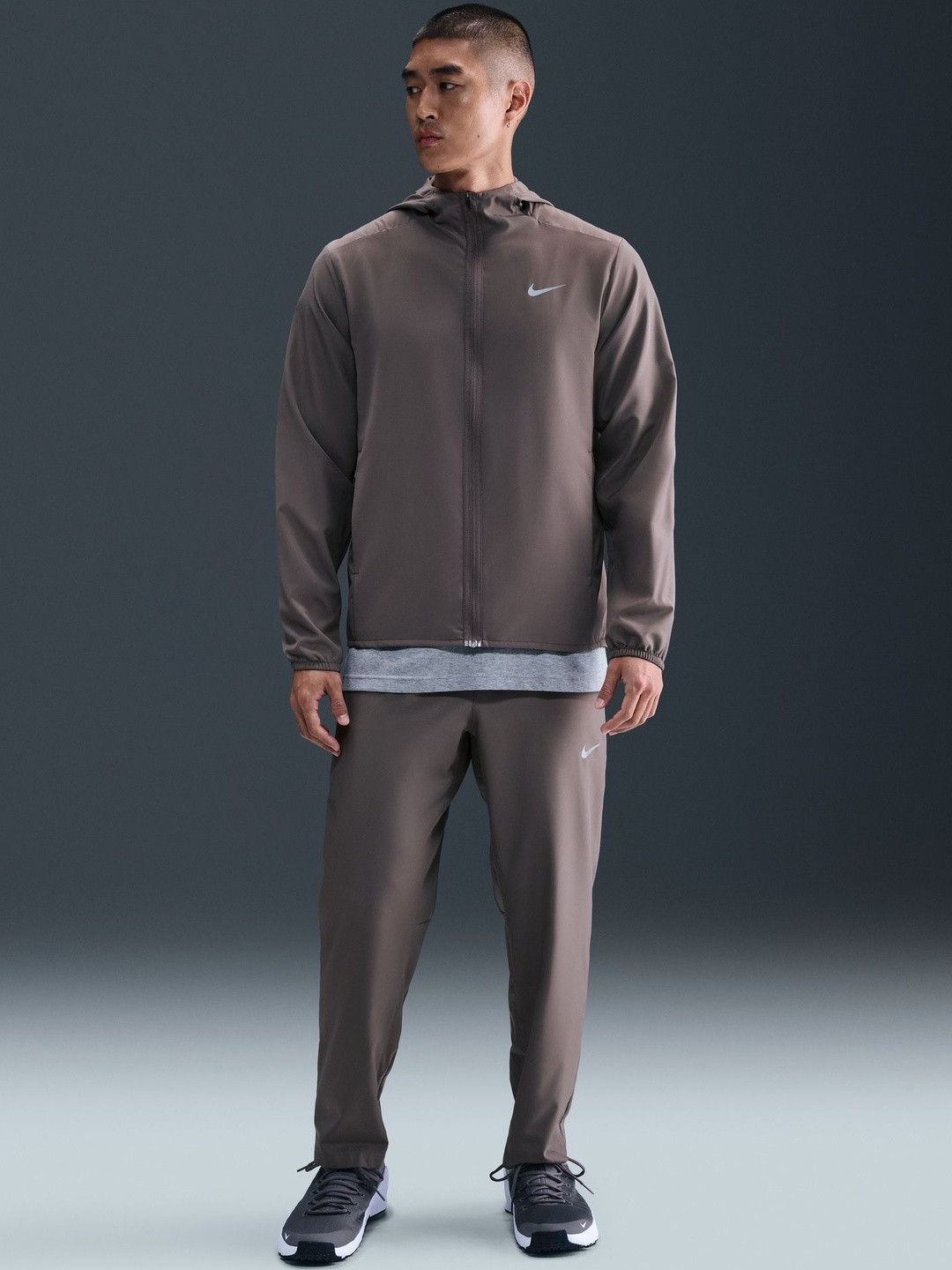 Nike Form Men Dri-FIT Hooded Versatile Jacket