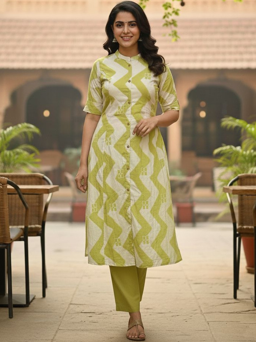 Gopi Prem Women Printed Regular Pure Cotton Kurta with Trousers