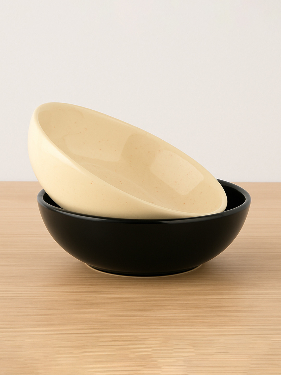 BlackCarrot Black & White 2 Pieces Dishwasher and Microwave Safe Matte Ceramic Snack Bowls