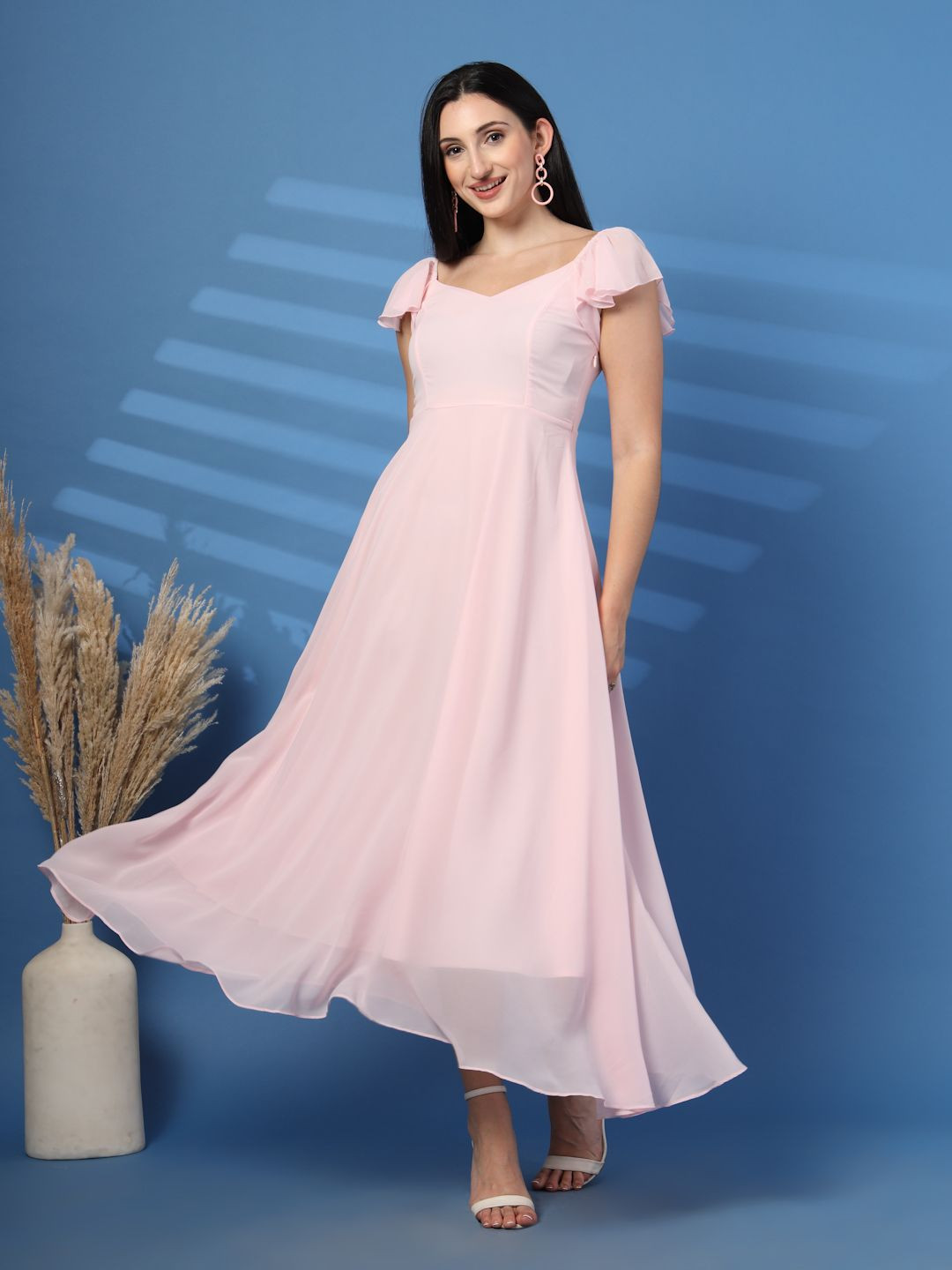 T TRYON ULTIMATE Women Sweetheart Neck Flutter Sleeve Georgette Fit & Flare Midi Dress