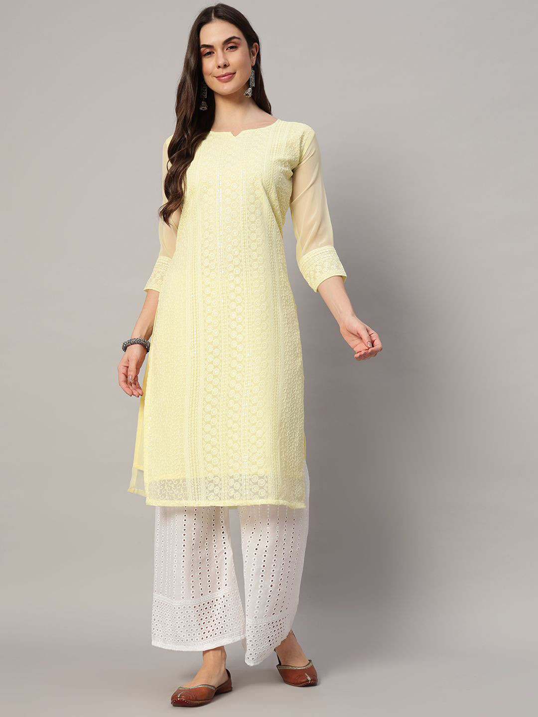 Felopie Women Floral Embroidered Chikankari Georgette Kurta