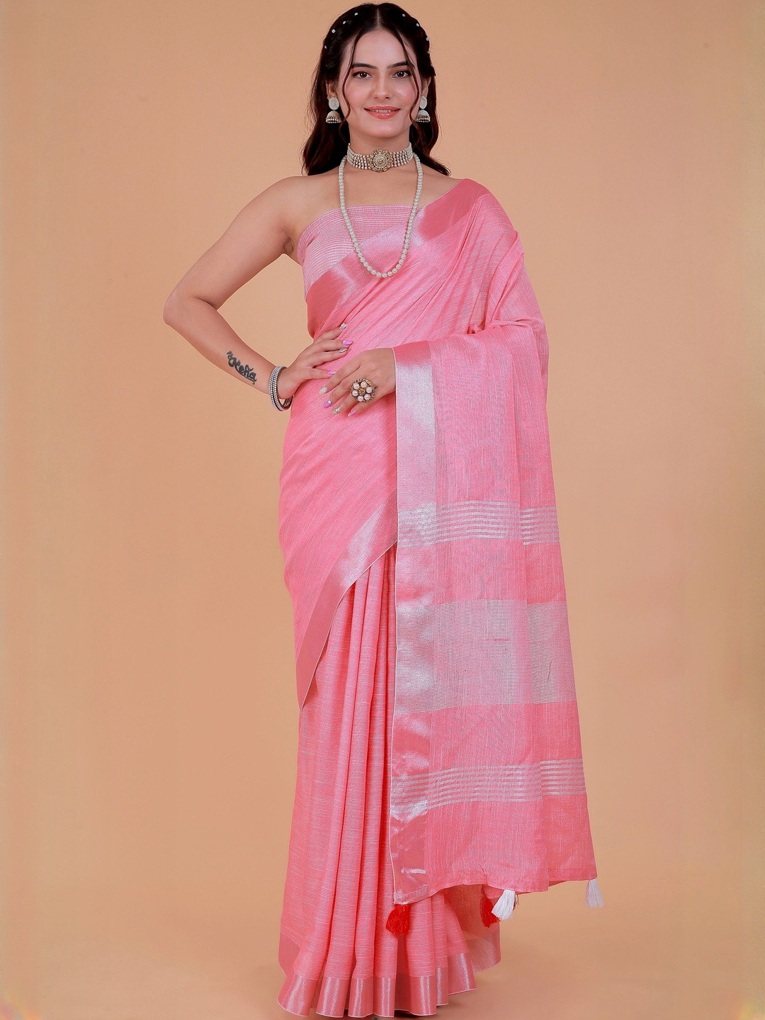 NEGRONI Woven Design Zari Saree With Blouse Piece