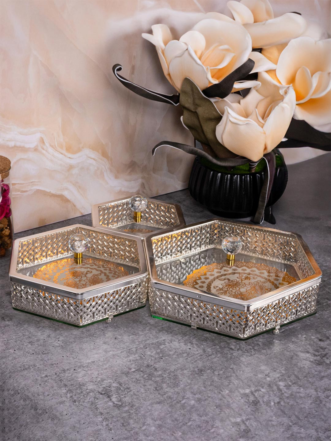 AARVI DECOR STUDIO Set of 3 Silver Transparent Glass Easy to Clean Box Container
