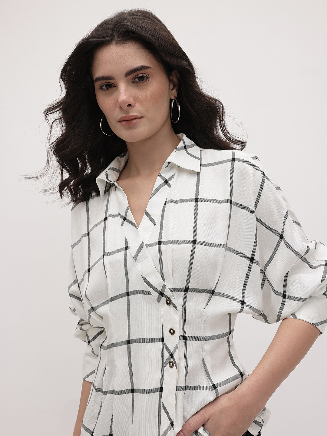 The Roadster Life Co. Classic Windowpane Checked Double-Breasted Twill Weave Casual Shirt