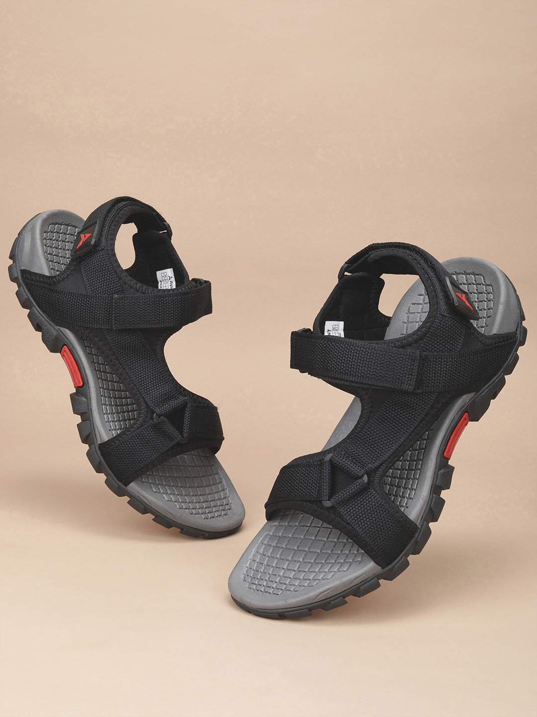 AVANT Men Gripper Sandals - Black