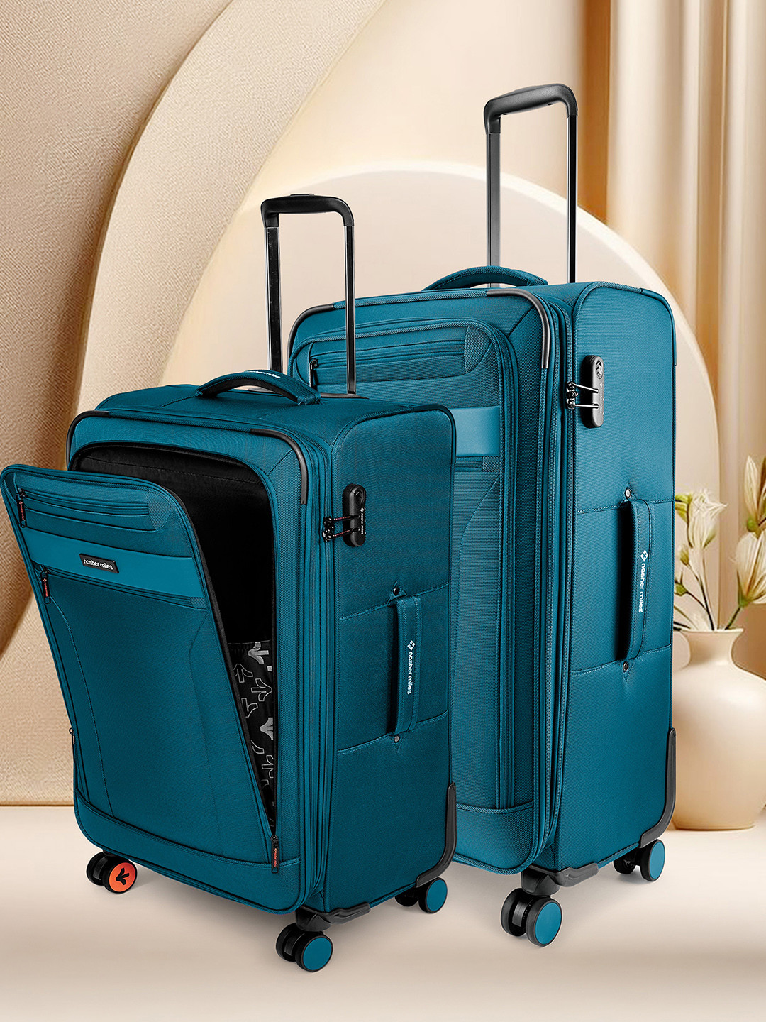 Nasher Miles Set Of 2 Berlin Expander Soft-Sided Trolley Bags