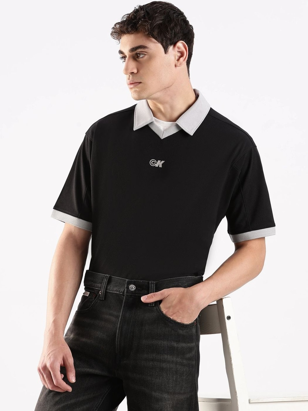 Calvin Klein Jeans Men Brand Logo Printed Polo Collar Relexed Fit T-shirt