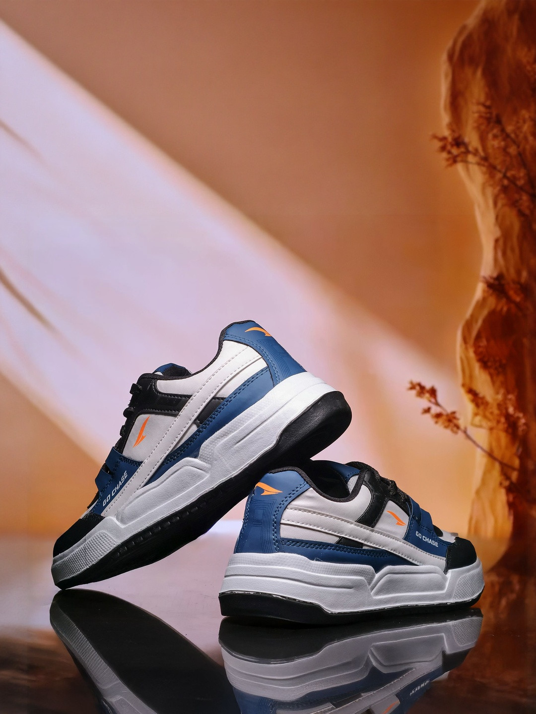 ASIAN Men Colorblocked Sneakers