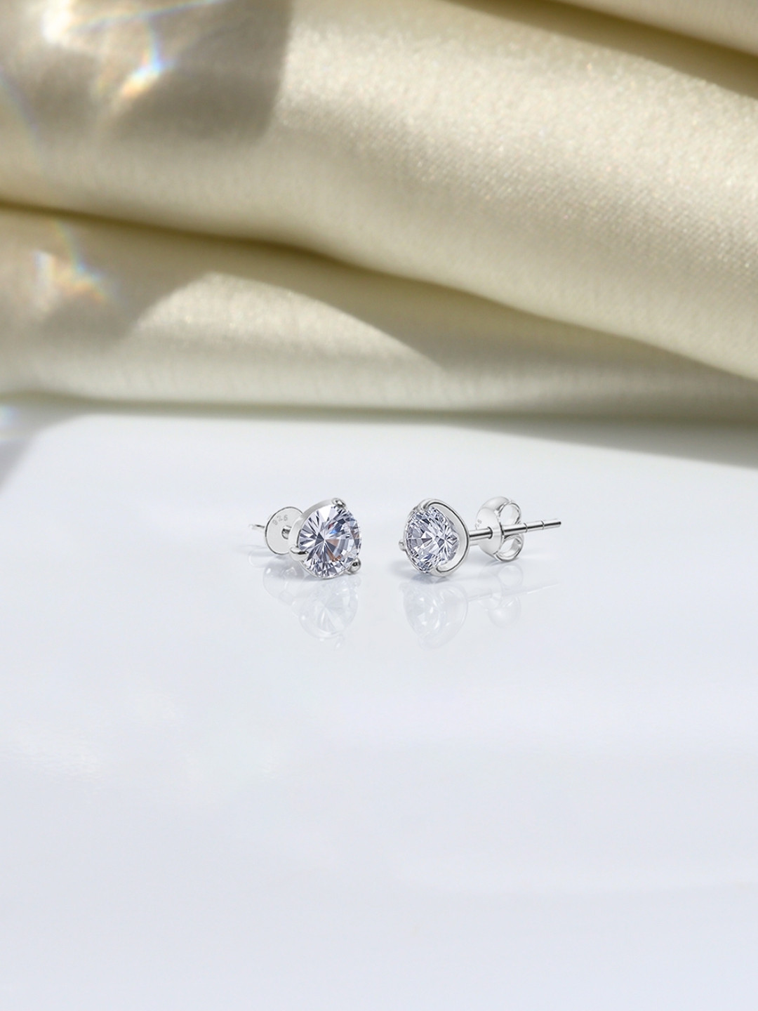 HighSpark 92.5 Silver Sparkling Martini Style 3 Prong Setting Studs Earrings - 6mm