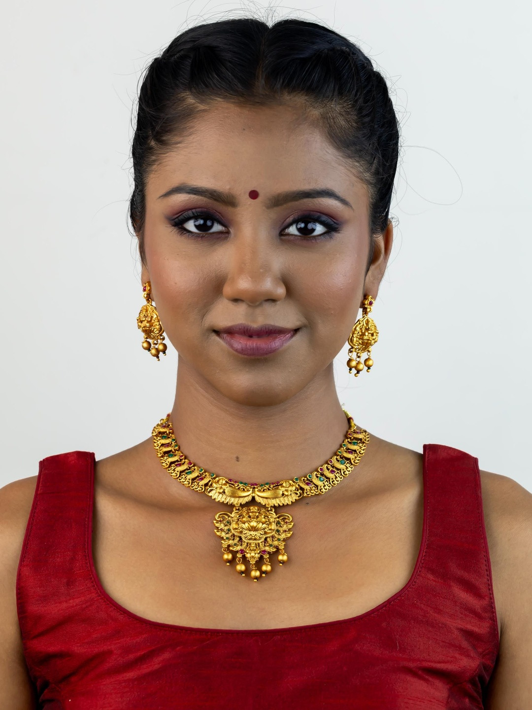 Kulin Gold Antique Polished Temple Jewellery Necklace Set