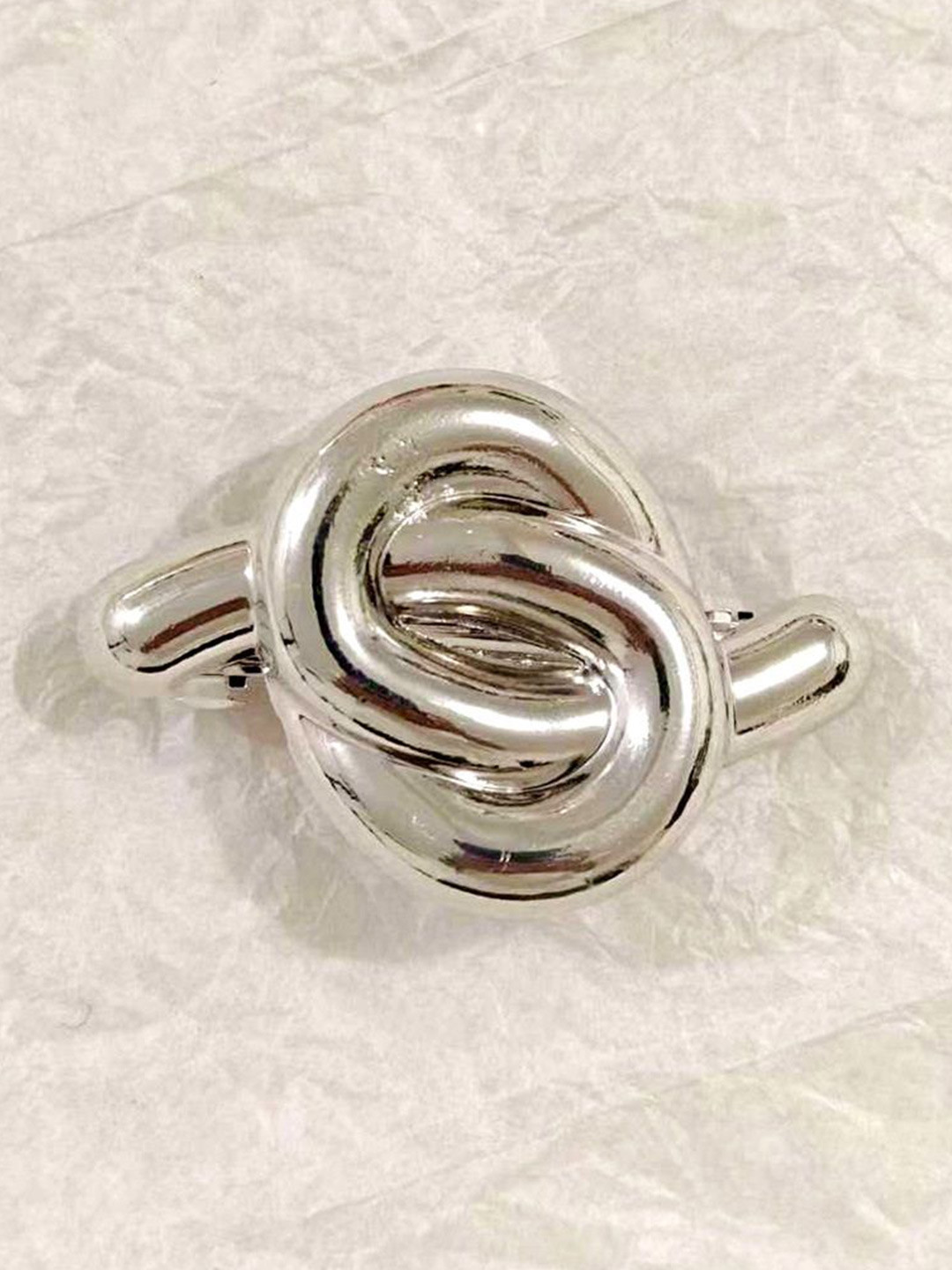 Just Lil Things Women Spring Back of The Head Ponytail Holders