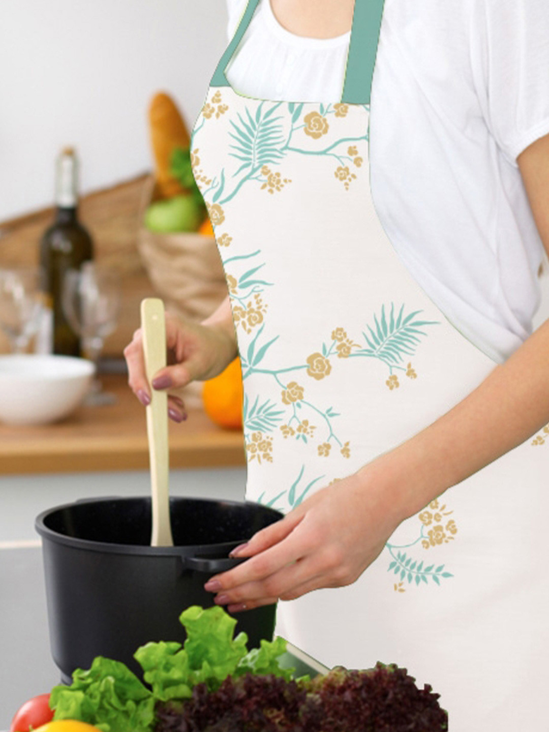 Attica Tracery White & Green Pure Cotton Printed Apron WithPocket