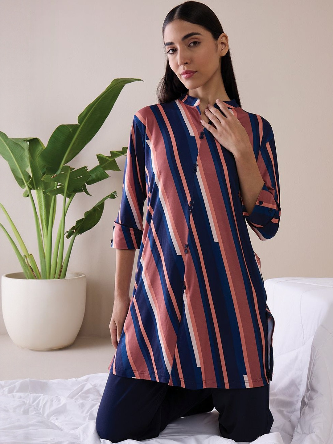 Sweet Dreams Striped Mandarin Collar Three-Quarter Sleeves Kurti And Pyjamas