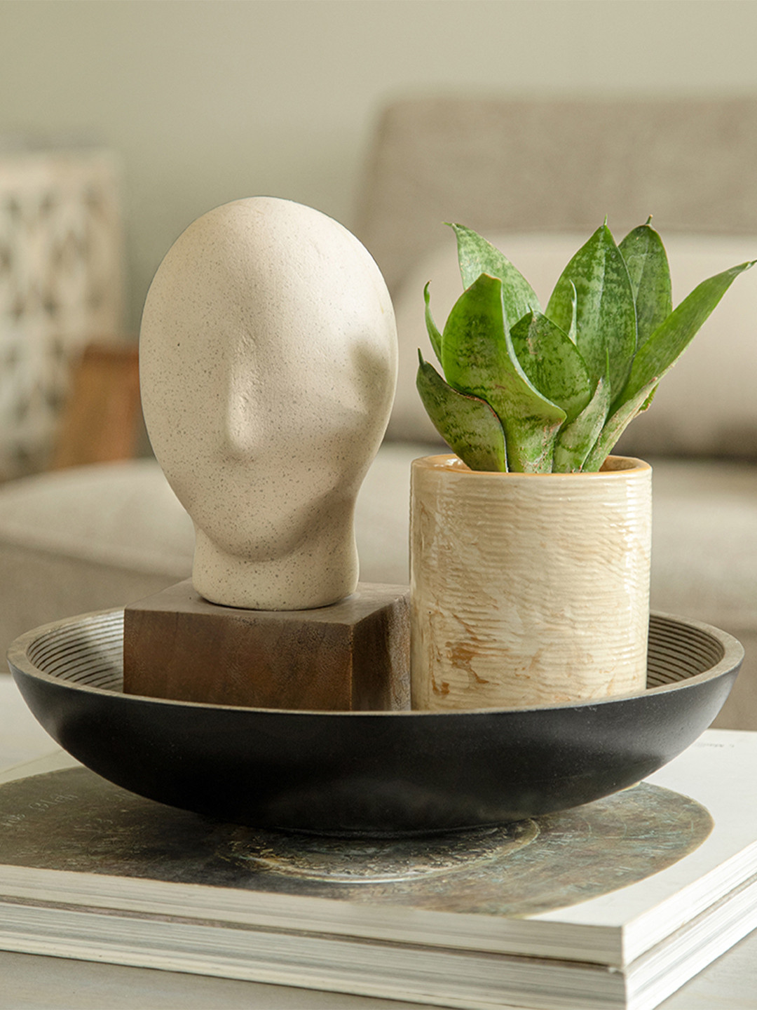 ellementry Off White Calm Face Ecomix Sculpture