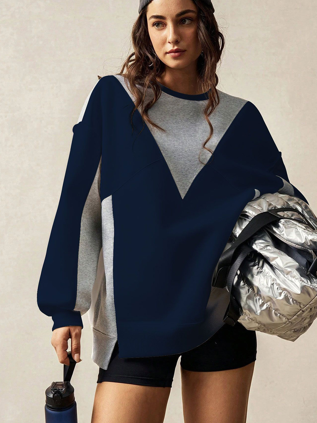 Roadster Women Colorblocked Crew Neck Sweatshirt