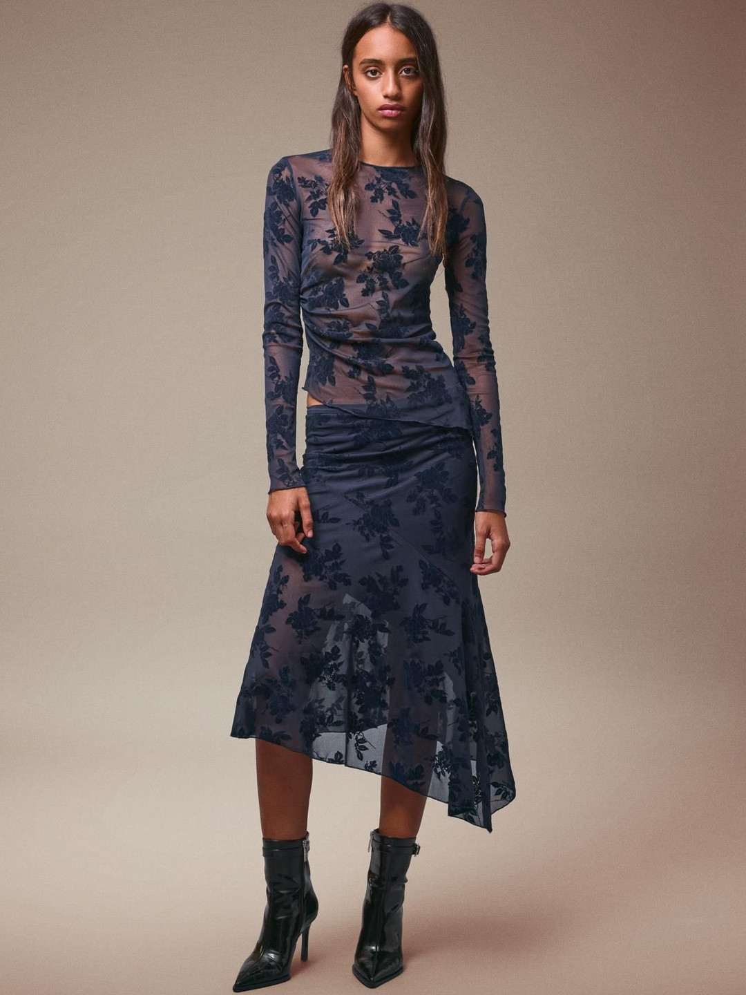 Bershka Women Floral Printed A-Line Midi Asymmetric Skirts