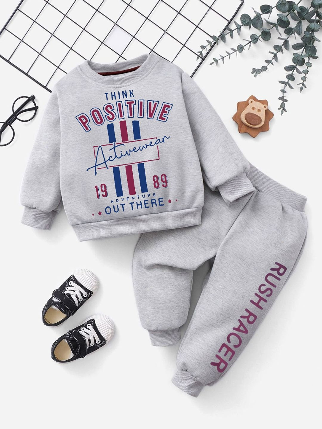 INDIA FASHION FAB Kids Typography Printed Round Neck Long Sleeves Clothing Set