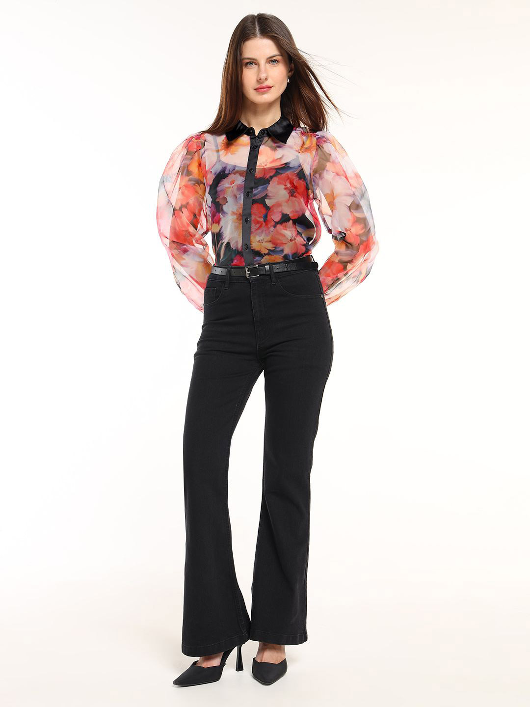 COVER STORY Women Floral Printed Spread Collar Casual Shirt
