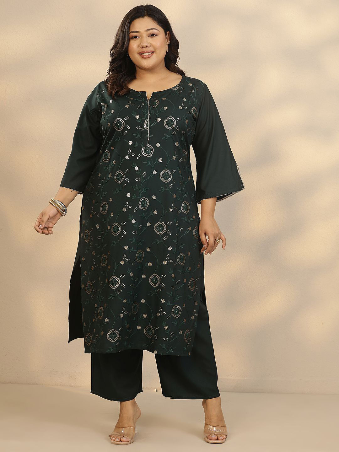 EXTRA LOVE BY LIBAS Women Plus Size Floral Embroidered Fusion Straight Kurta
