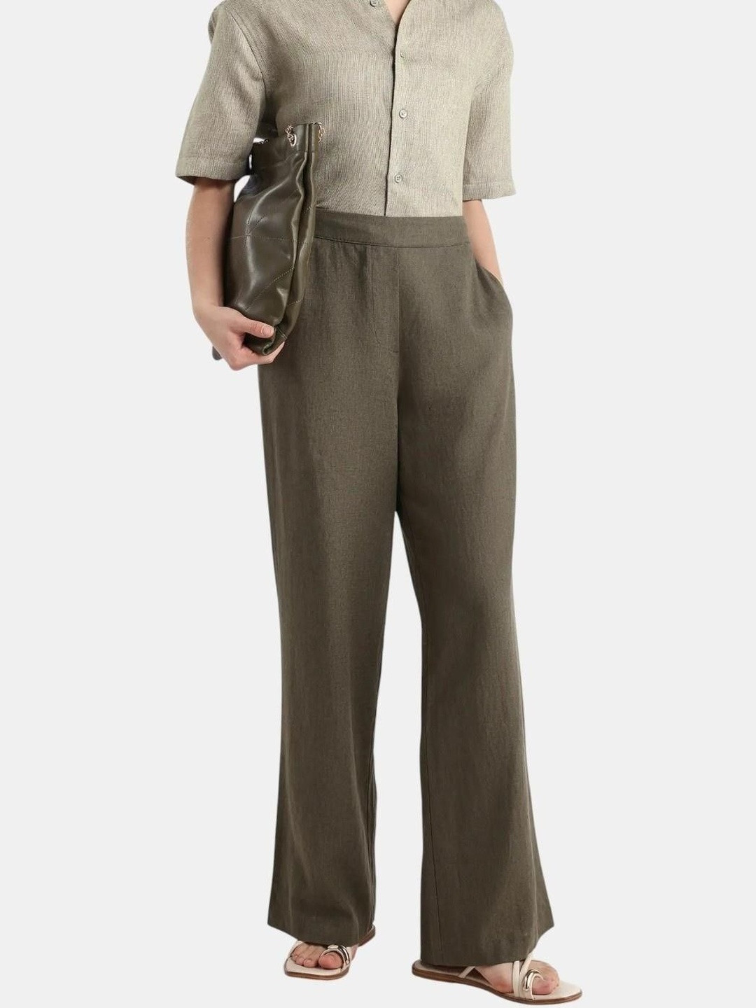 RAREISM Jomow Women Solid Relexed Fit Mid-Rise Slip-On Trousers