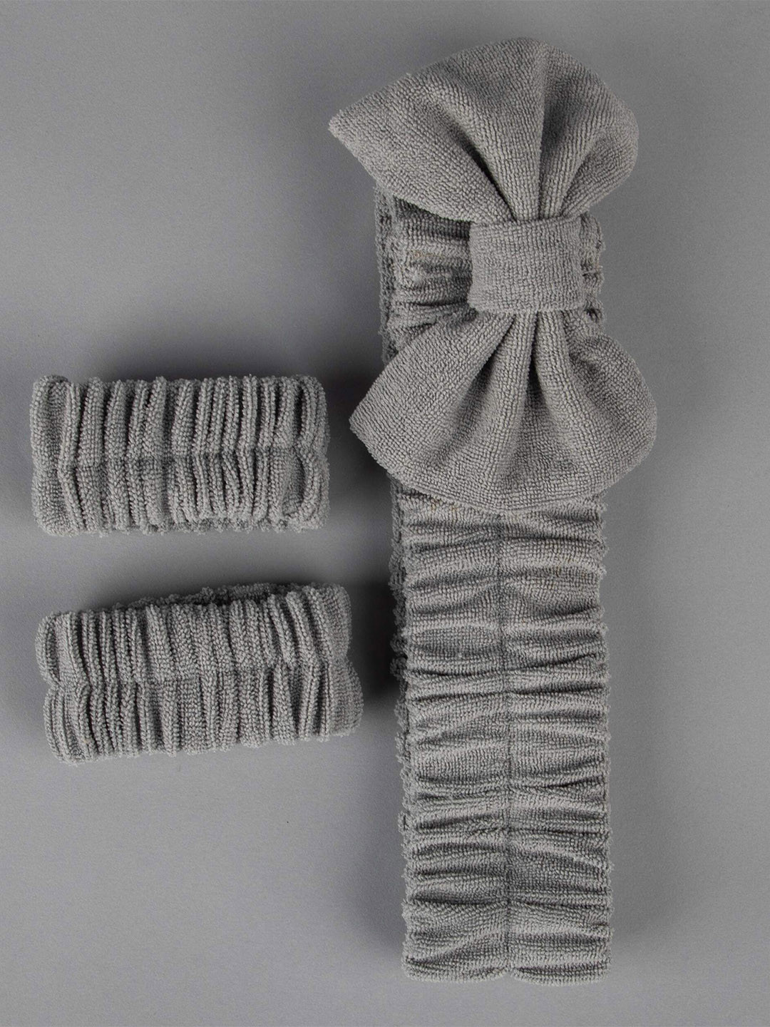 TIPY TIPY TAP Girls Set of 3 Bow Detailed Headband & Wrist Bands Hair Accessory