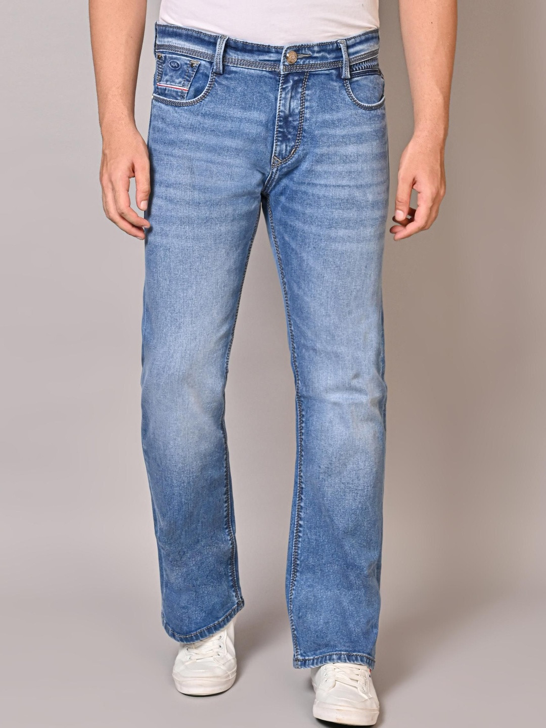 WHITE APPLE JNS Men Bootcut Mid-Rise Stretchable Jeans