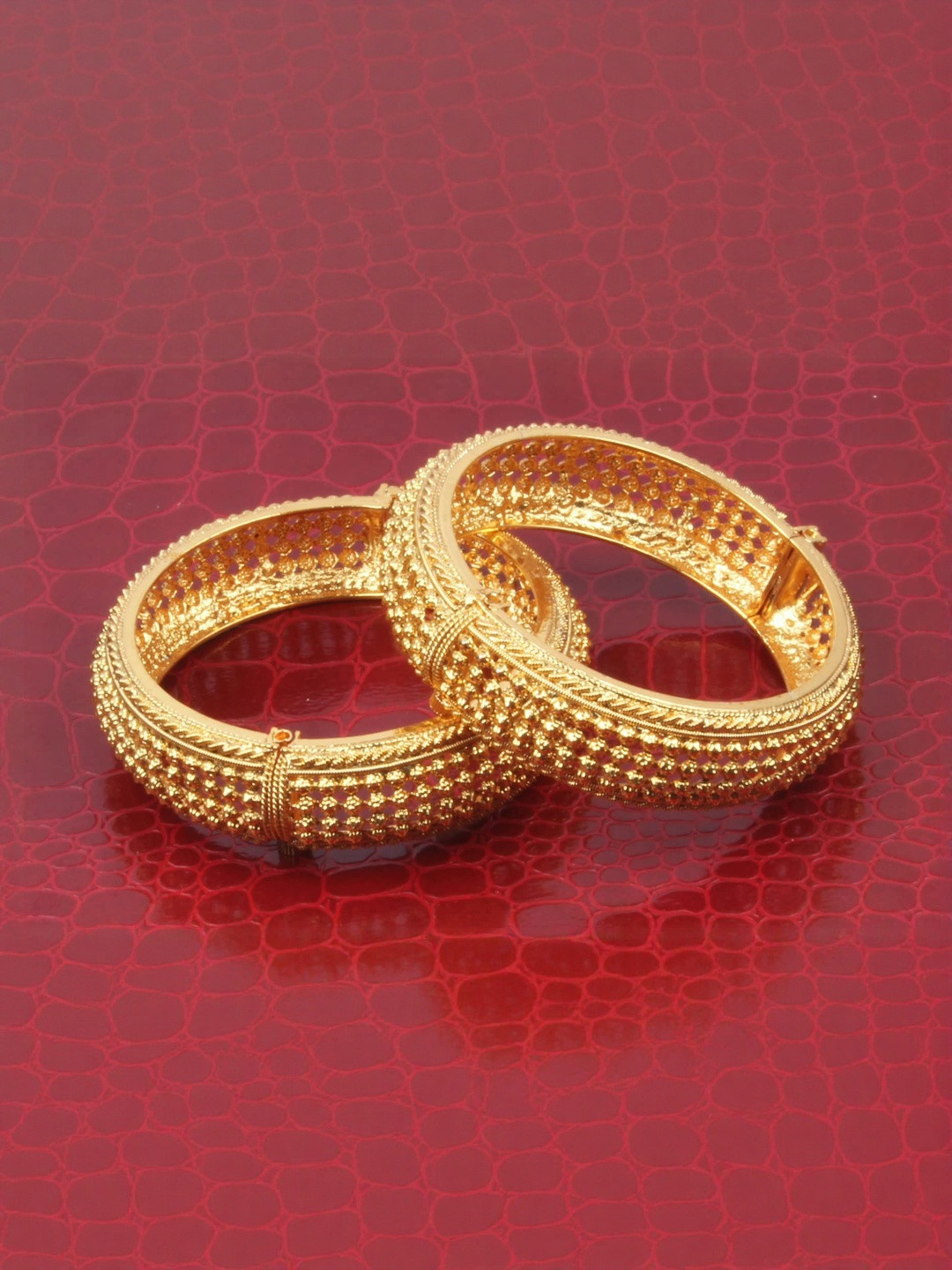 Shiv Jewels Set Of 2 Gold-Plated Textured Polki Bangles
