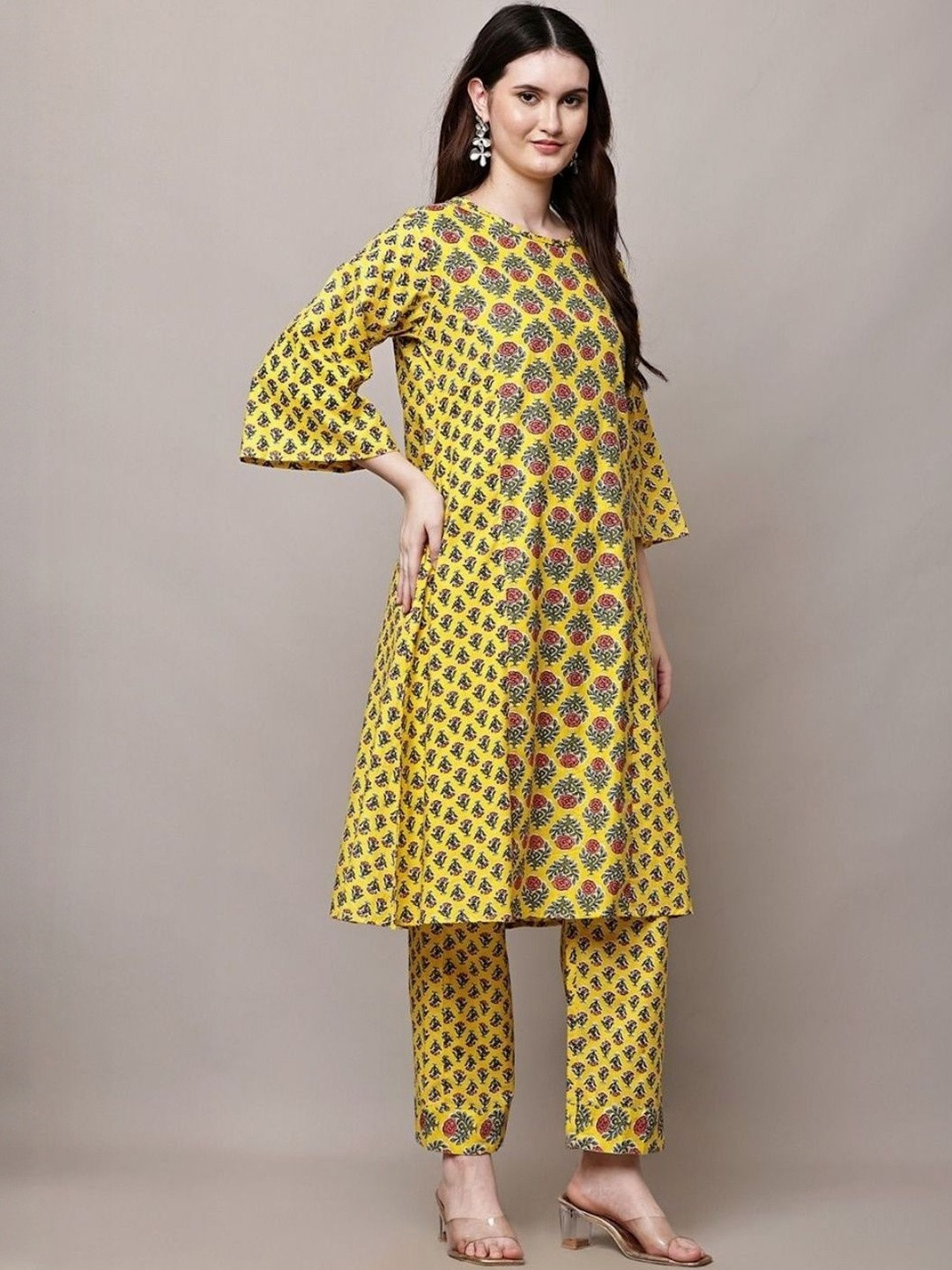 Crystallfashion Floral Printed Round Neck Pure Cotton A-Line Kurta With Trousers