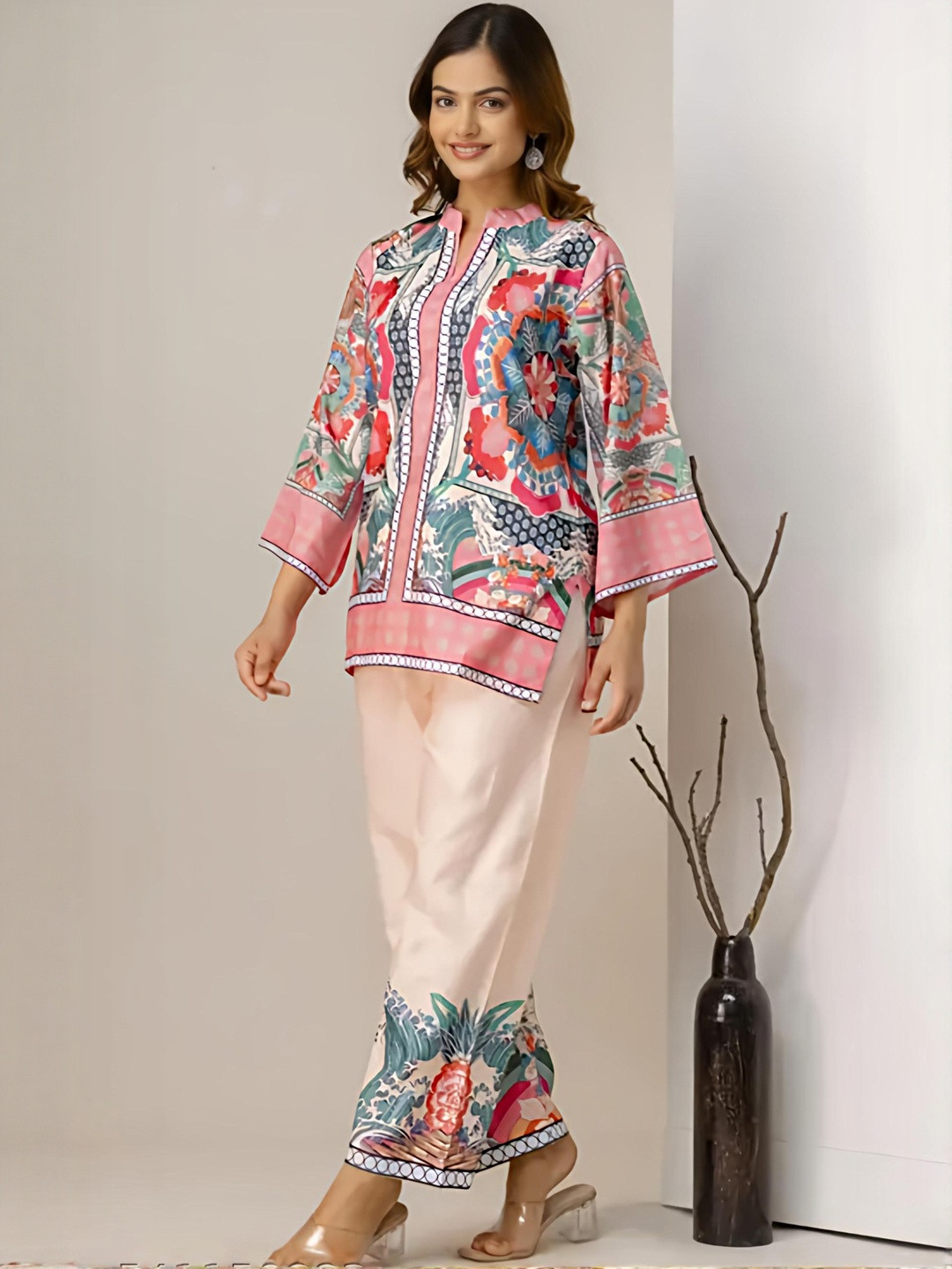 ARV TRENDS Women Pink & Multicolor Floral Printed Co-ord Set