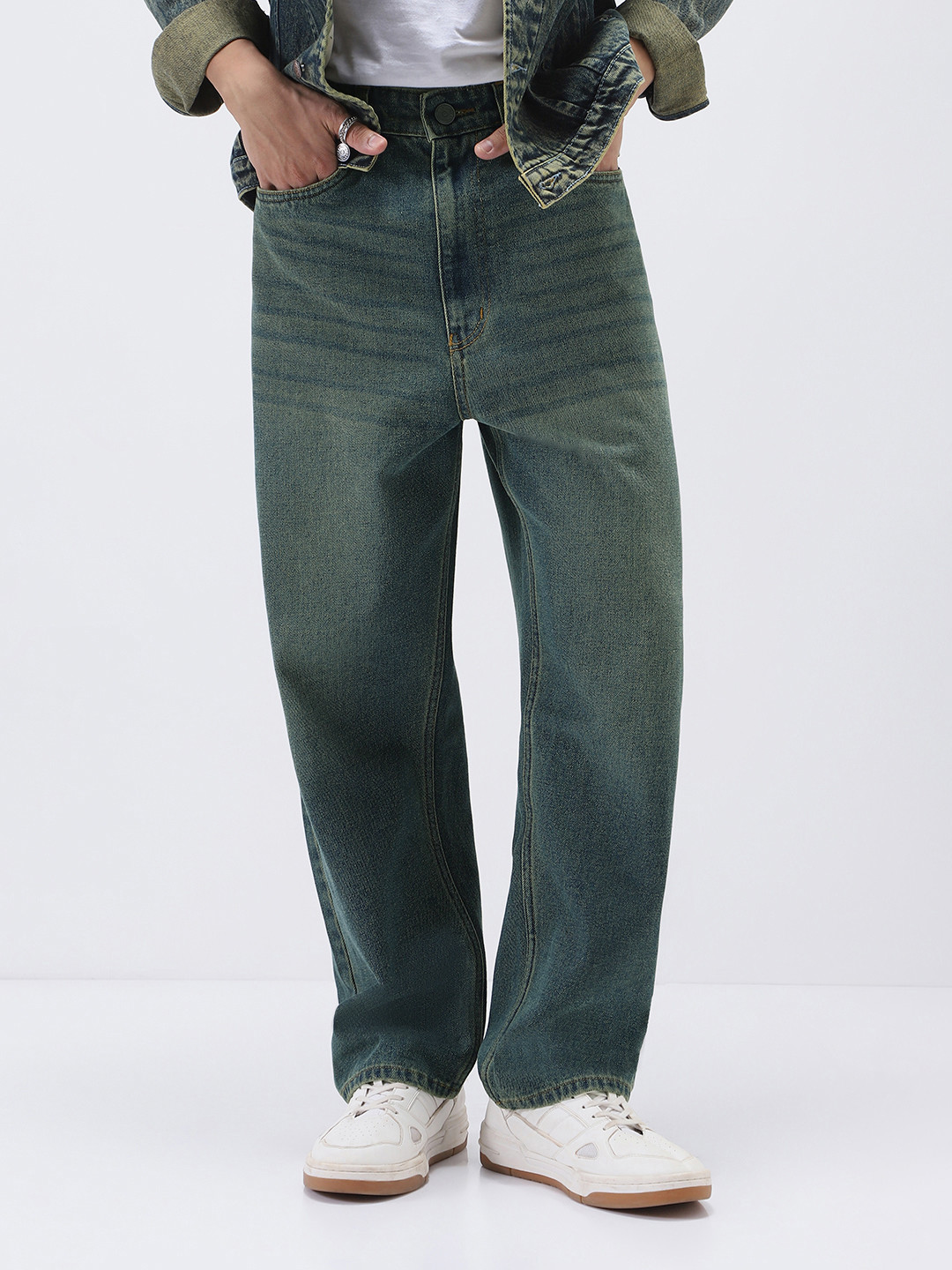 Urbano Fashion Men Light Blue Loose Baggy Fit Heavy Washed Non-Stretchable Jeans