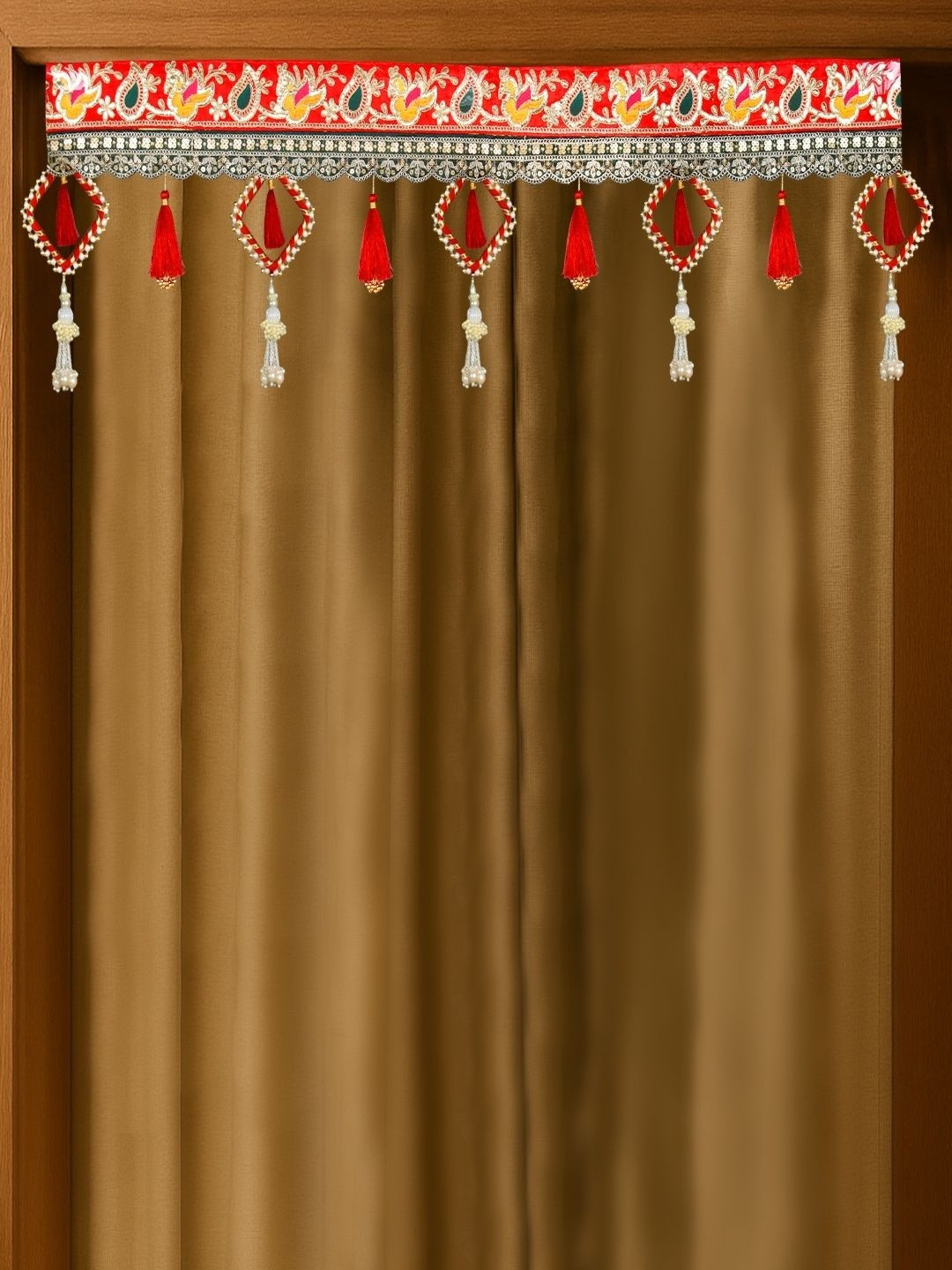 HAATHKA HOMES Red & White Beaded Jute Toran