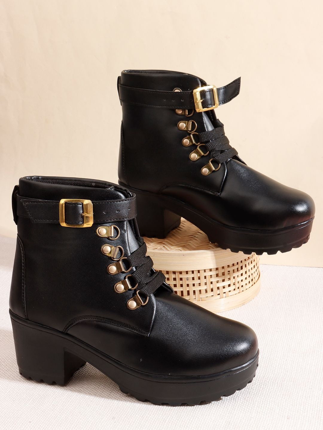 glitchez Women Round Toe Laced-Up Biker Boots