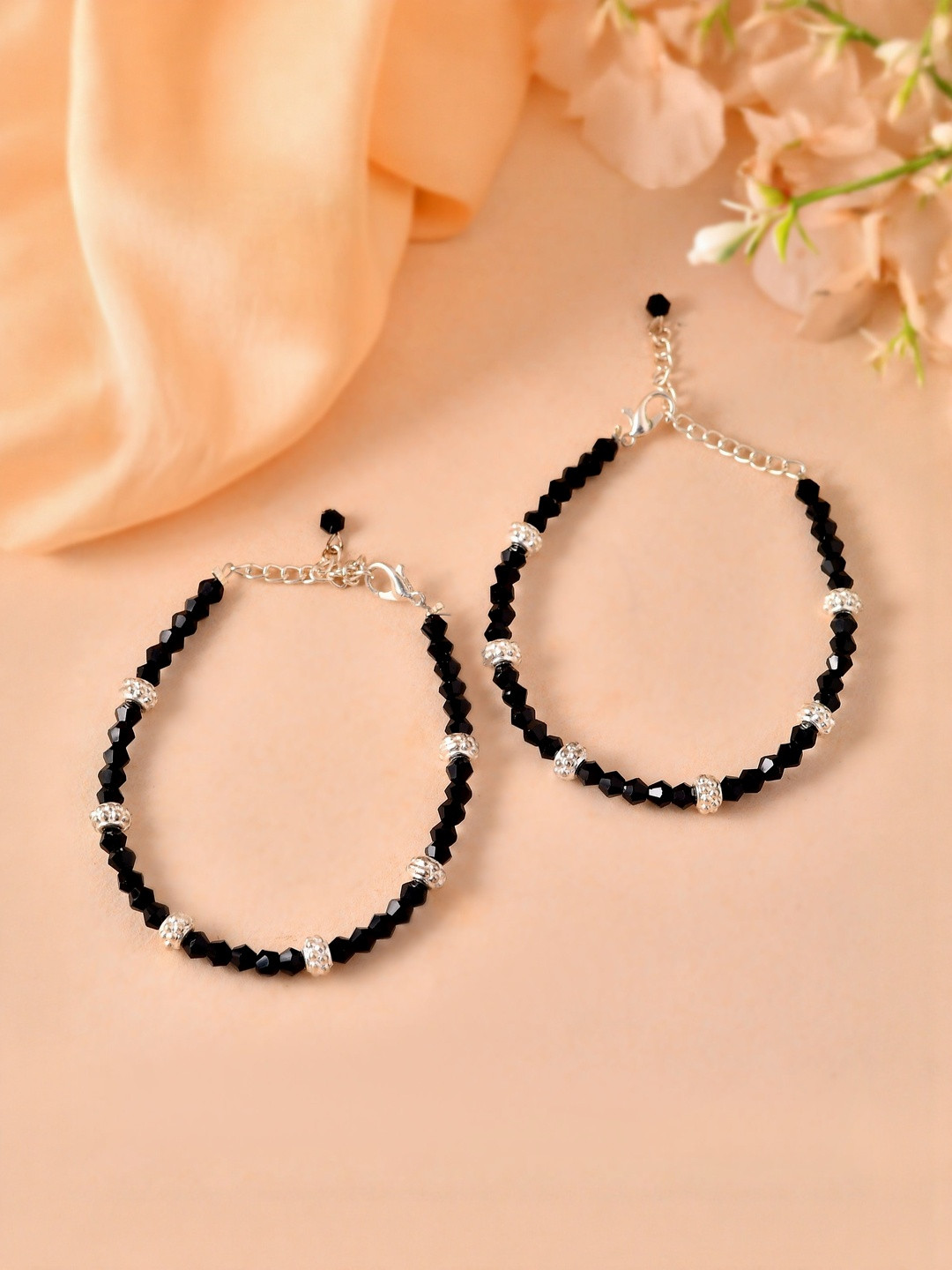 Sangria Silver-Plated Artificial Beads Anklet