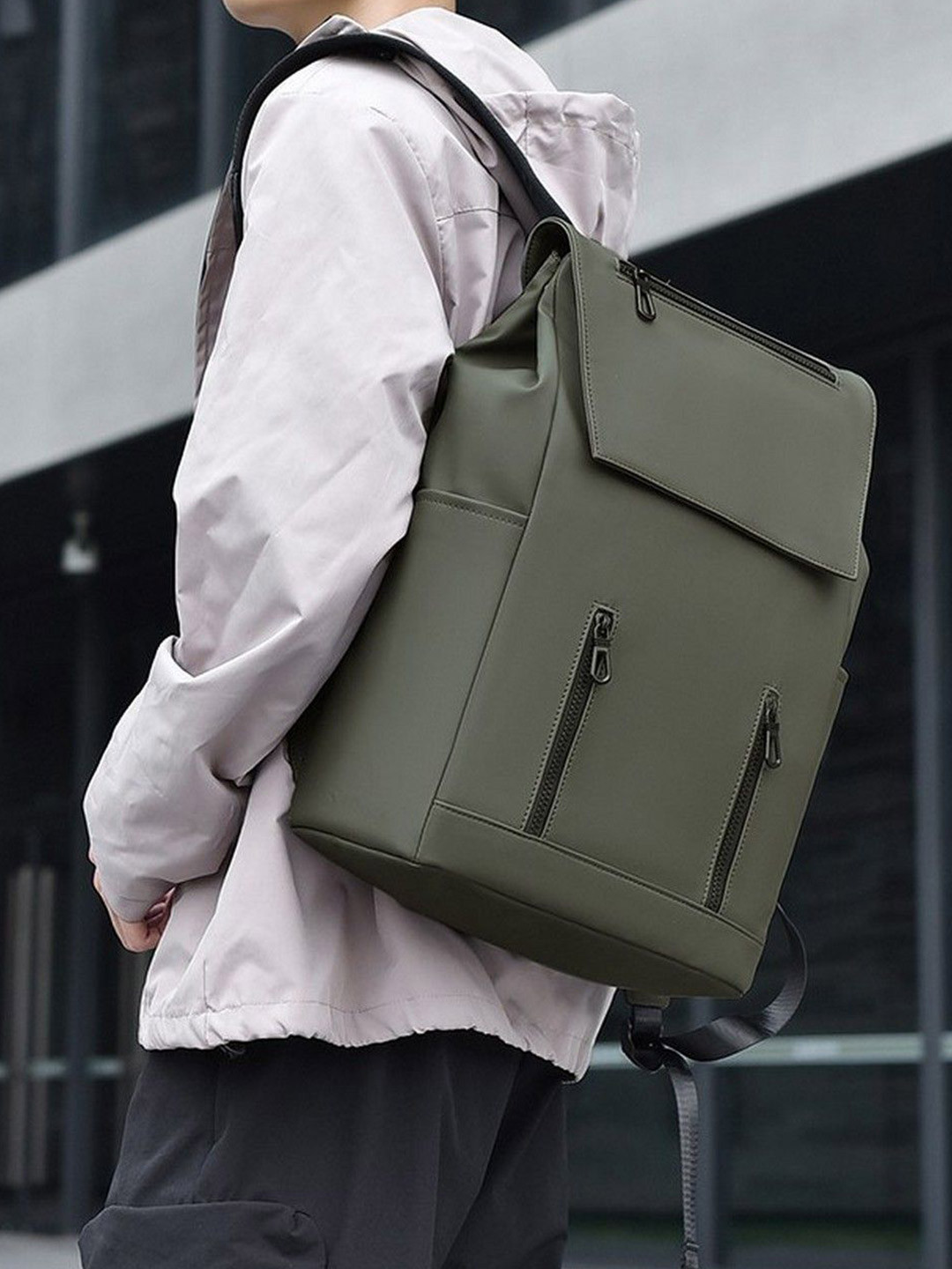 Mast & Harbour Men Non-Padded Zip Pocket Backpack