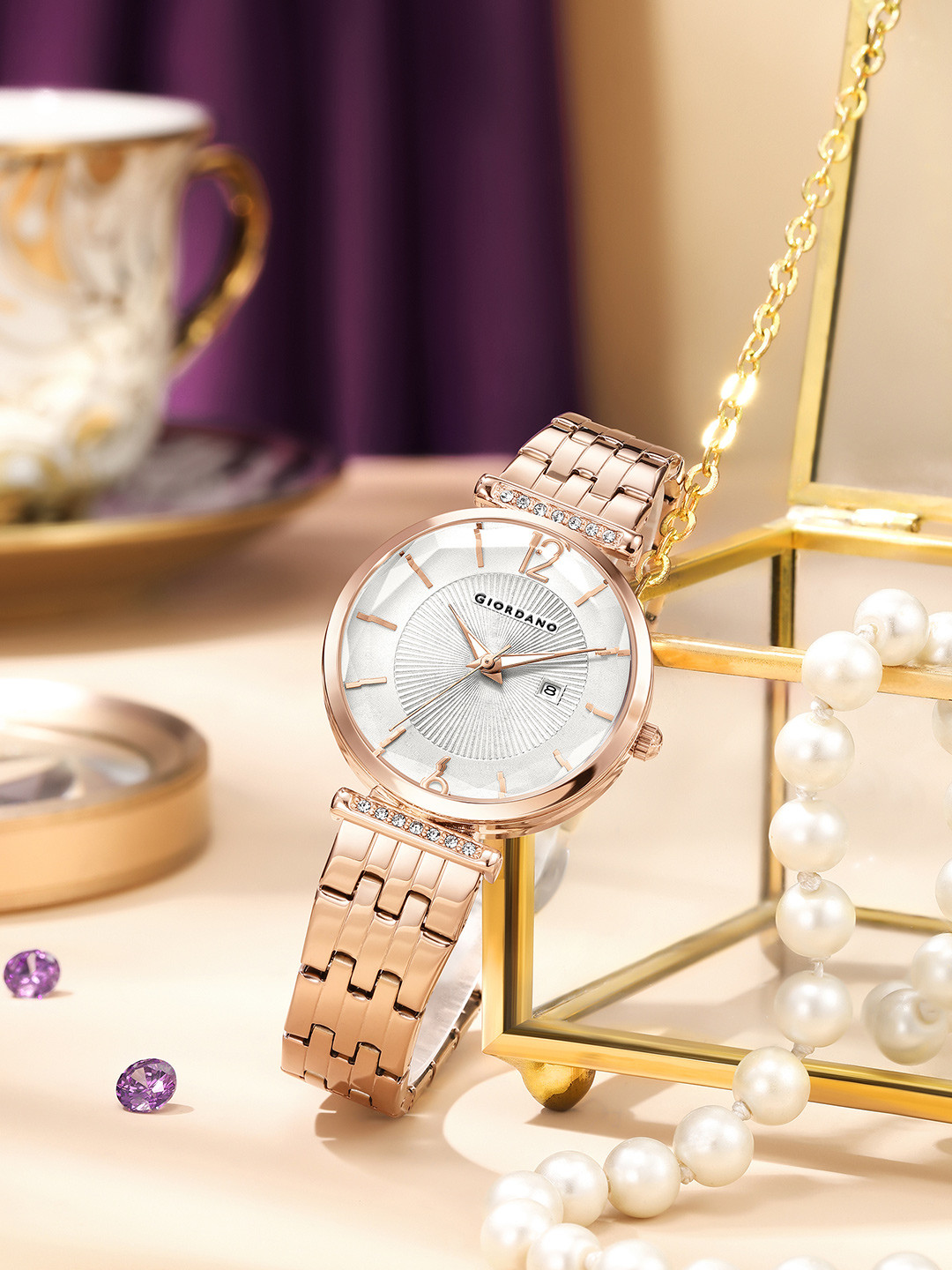 GIORDANO Women Textured Dial & Bracelet Style Straps Analogue Watch GZ-60111-33