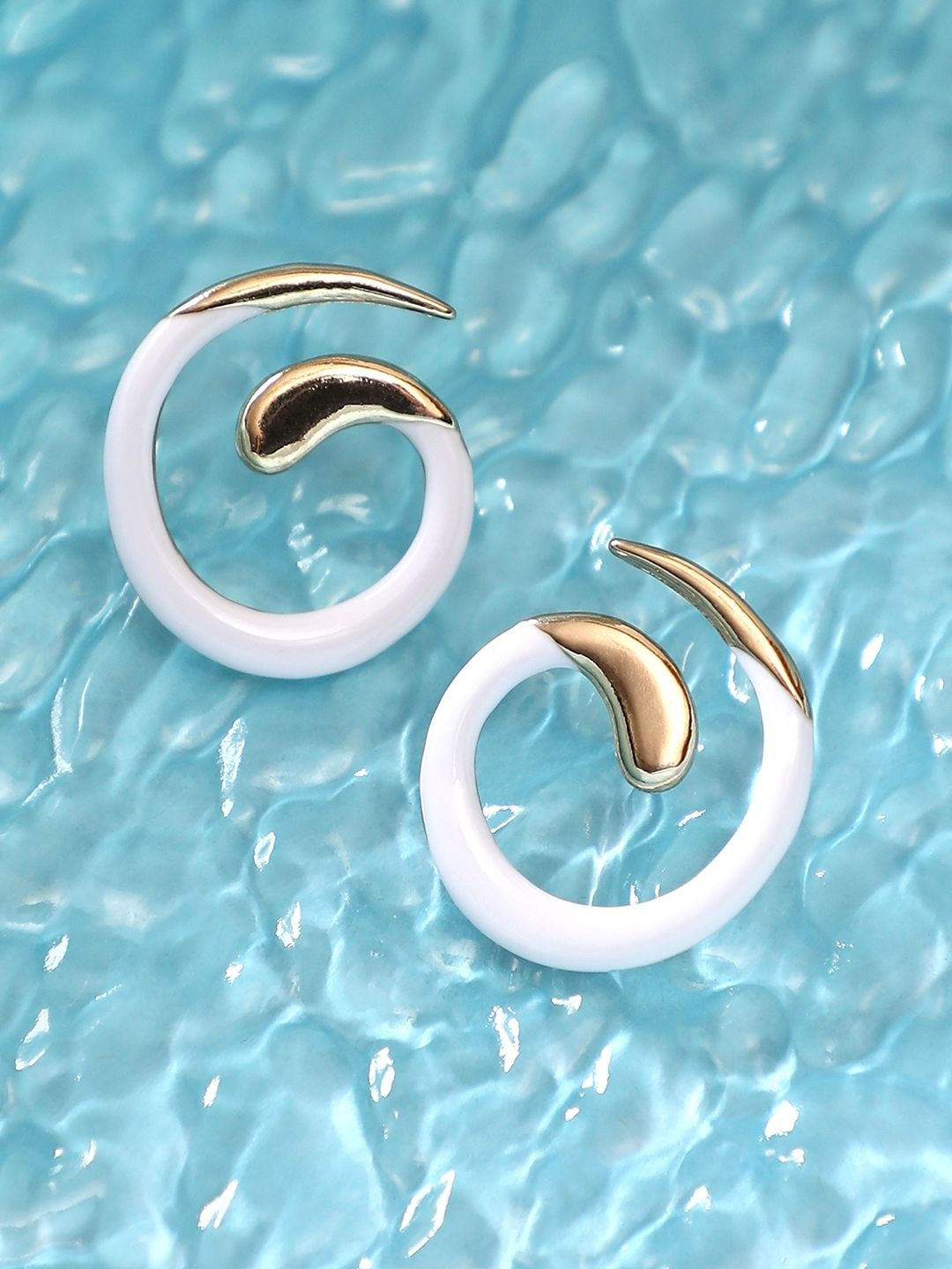 SOHI Gold-Plated Enamel-Spirale Shaped Studs Earrings