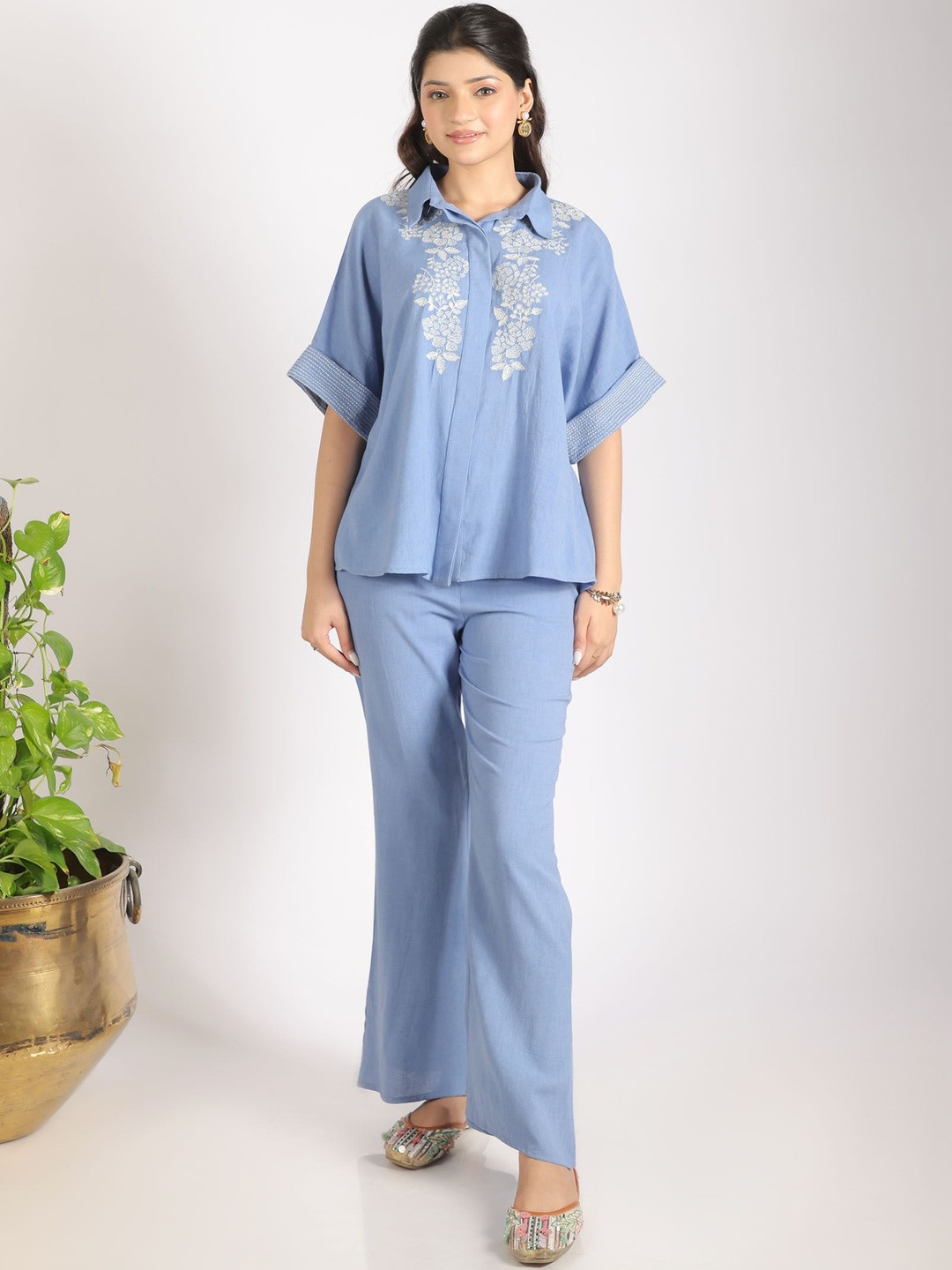 GRASS & SUNSHINE Embroidered Shirt Collar Neck Shirt With Trousers