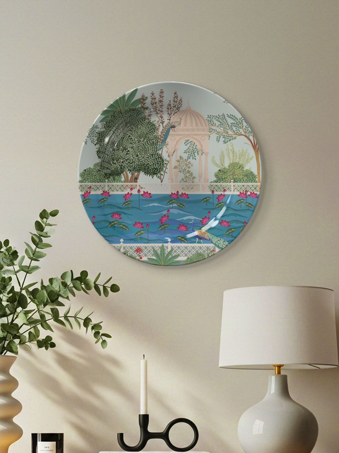 DESSINE ART Green The Garden Of Royalty Ceramic Plate Wall Art  with Stand & Metal Hook