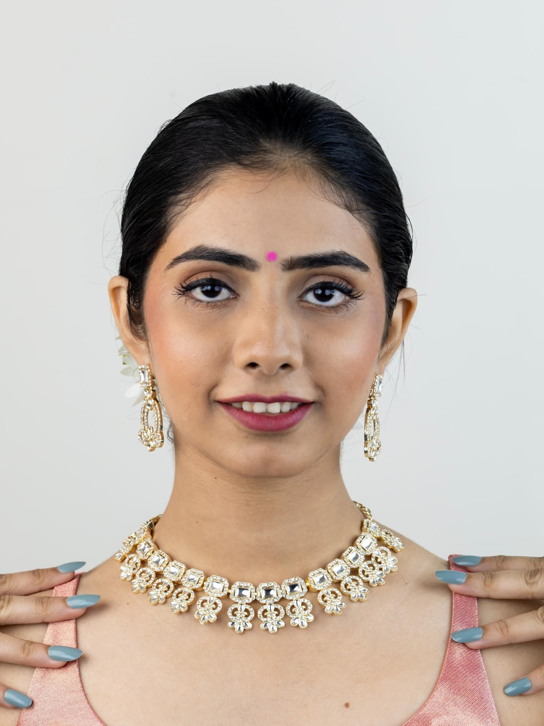 Kulin Floral Design Gold-plated Necklace Set with Earrings and  Maang Tikka