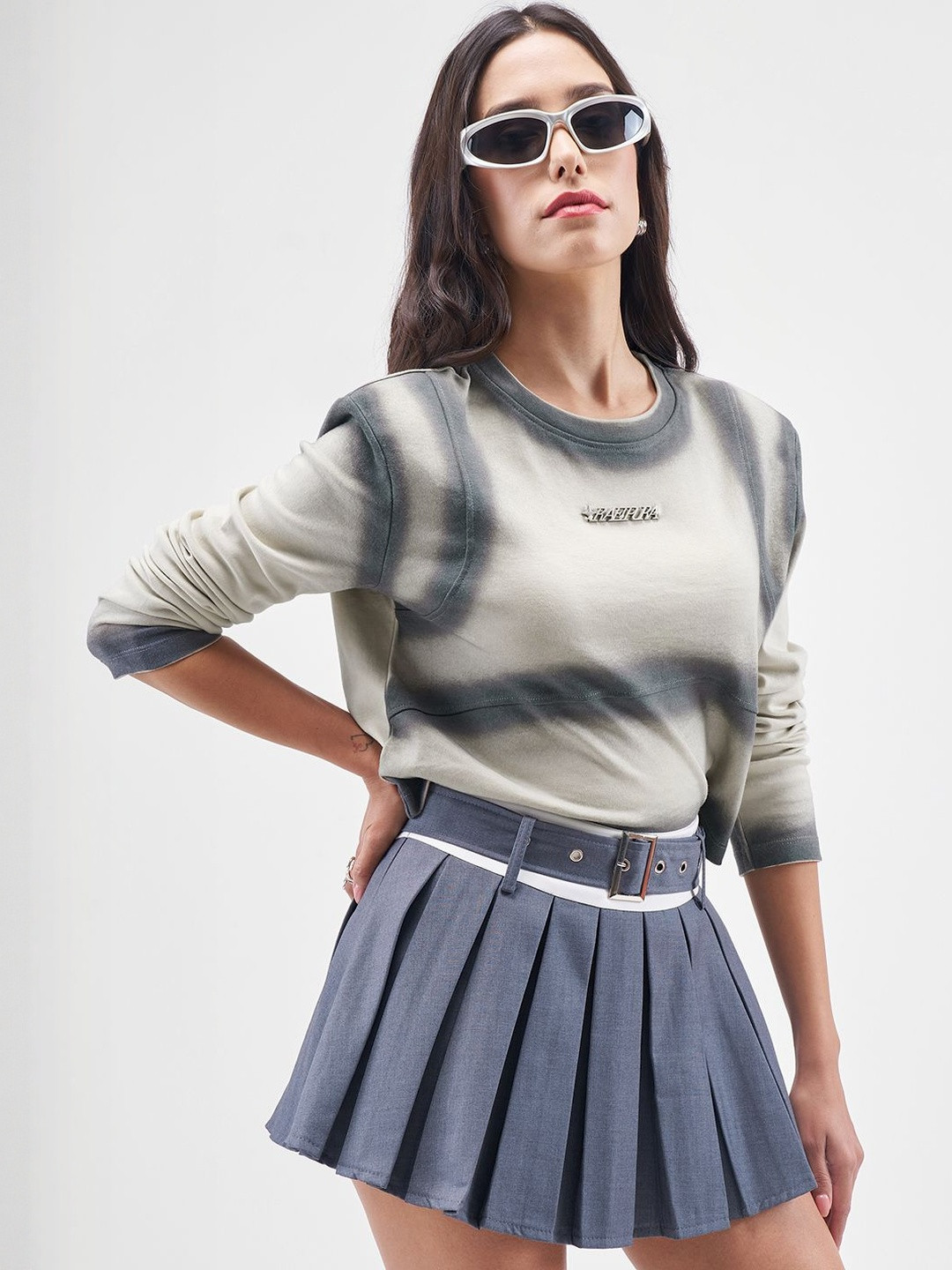 Street By Tokyo Talkies Airbrushed Tie And Dyed Long Sleeves Cropped T-Shirt