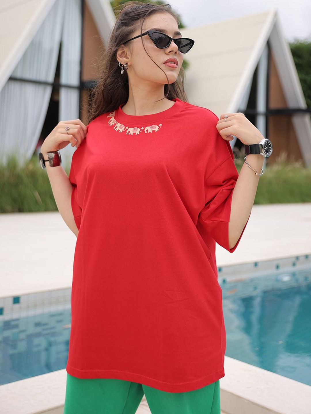 Bloopers Store Women Animal Printed Round Neck Oversized T-shirt